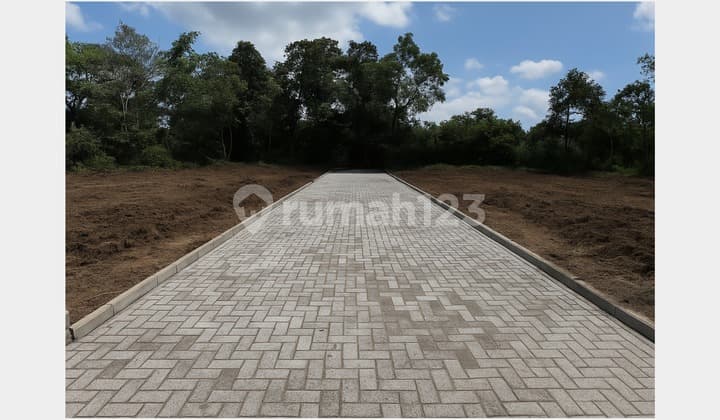 SHM P, Tanah Di Dekat Jalan Raya Jogja Solo