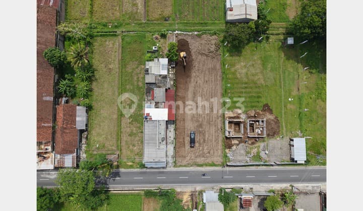 Tepi Jalan Raya, Tanah Strategis Jogja Utara