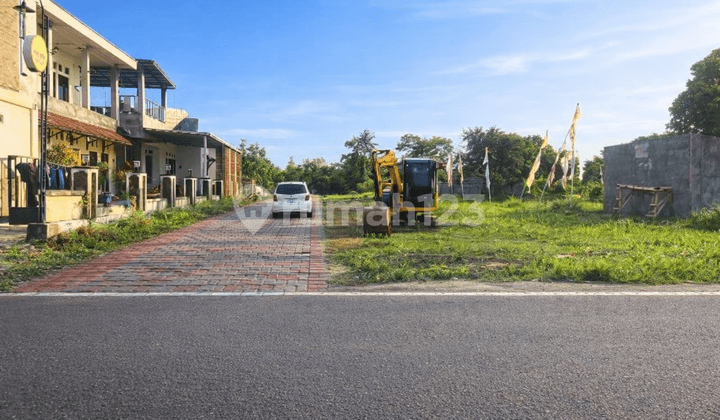 Tepi Jalan Raya Pandowoharjo, Tanah Strategis Area Palagan Jogja
