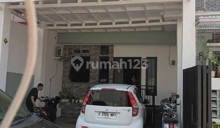 Dijual Rumah 2 Lantai Dekat Sekolah Al Amanah Pusat Babakan Pocis Setu Termurah Strategis SHM Nego