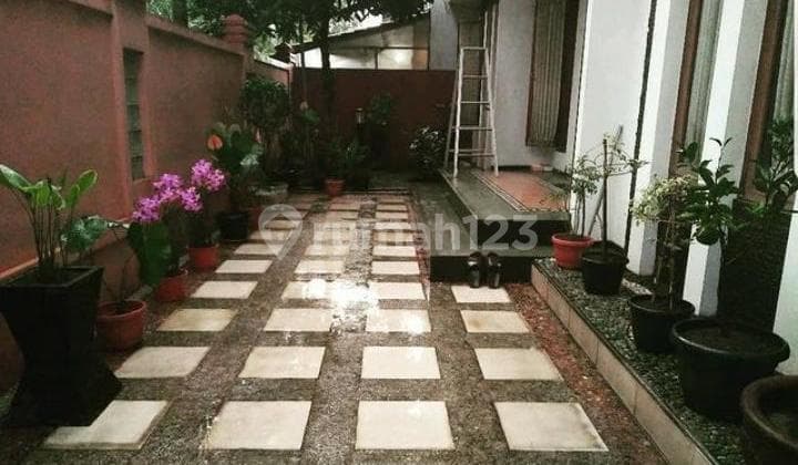 Dijual Rumah 2 Lantai Ciputat Termurah Strategis Siap Huni SHM Nego Bebas Banjir