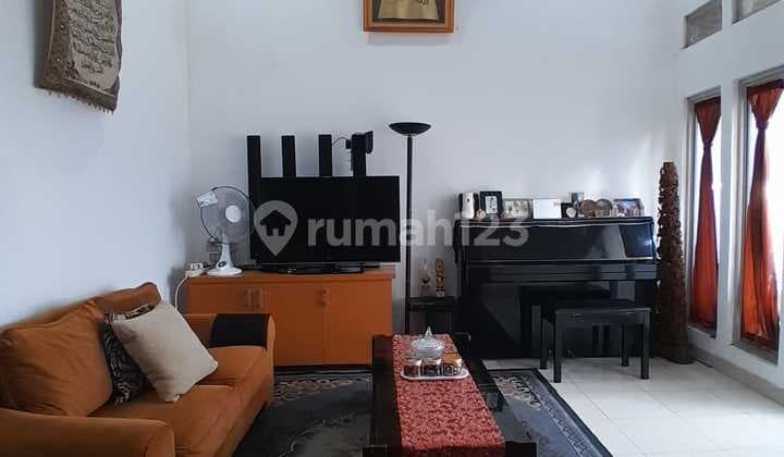 Dijual Rumah Rempoa 1.5 Lantai Siap Huni Strategis Bebas Banjir SHM Nego