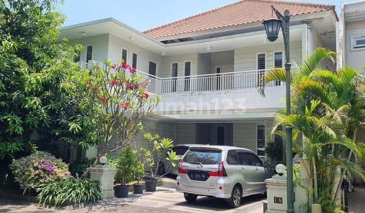 Di Jual Cepat ‼️ Harga 8 M Full Furniture ‼️ Nego Sampai Deal ‼️:Fire:‼️ di Jual Rumah Mewah 2 LT Regency 21 Sby Semi Furnish