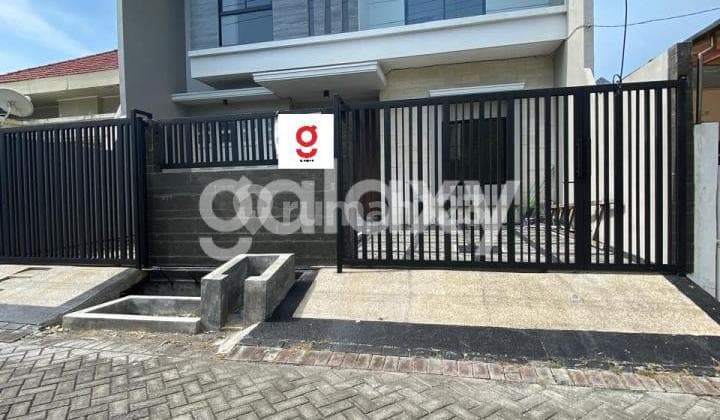 Rumah Manyar Kertoadi Bangunan Baru Gress