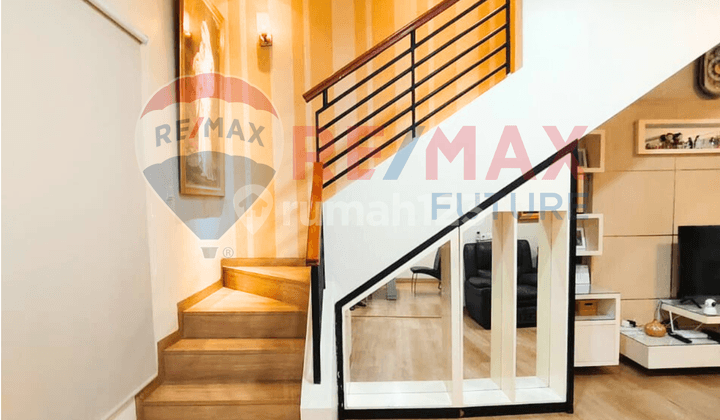 Wood Nuance House neat Canary Spring Gading Serpong Semi Furnished Full Renovation.