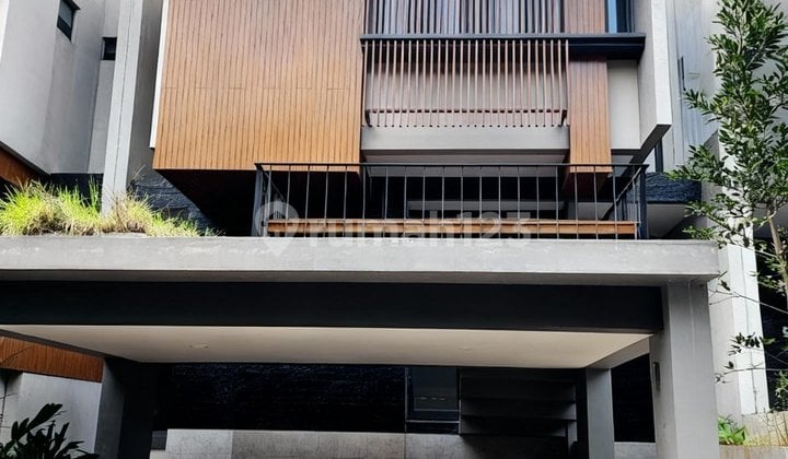 NEW SEMI-FURNISHED 2-STORY HOUSE GREENWICH CAELUS BSD