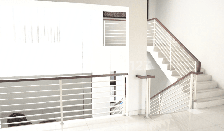 Kebayoran Village Modern 5 Menit ke Xchange Mall - Bintaro Sek 7