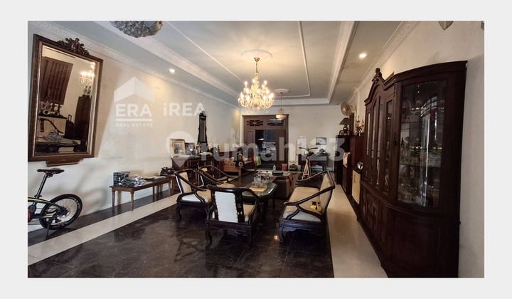 Rumah Joglo Klasik Jogja Dekat Alun-Alun Kidul