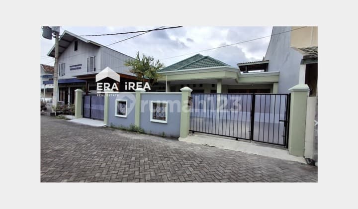 House for Rent in Jogja, Babarsari, near Atmajaya and UPN Campuses, close to Mirota Kampus