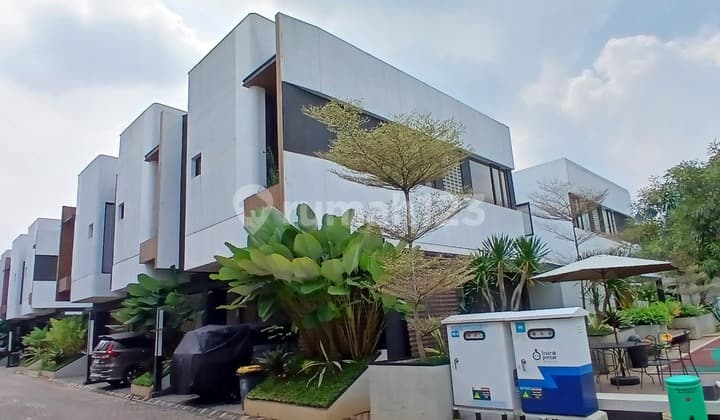 Rumah Cantik Di Kademangan Dekat Bsd