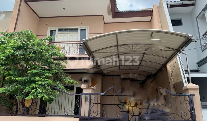 Disewakan Rumah 2 Lantai di Klampis Semolo