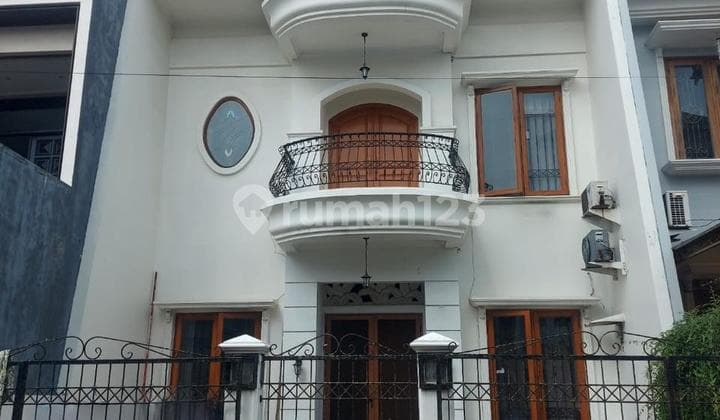 Nice House in Kelapa Gading