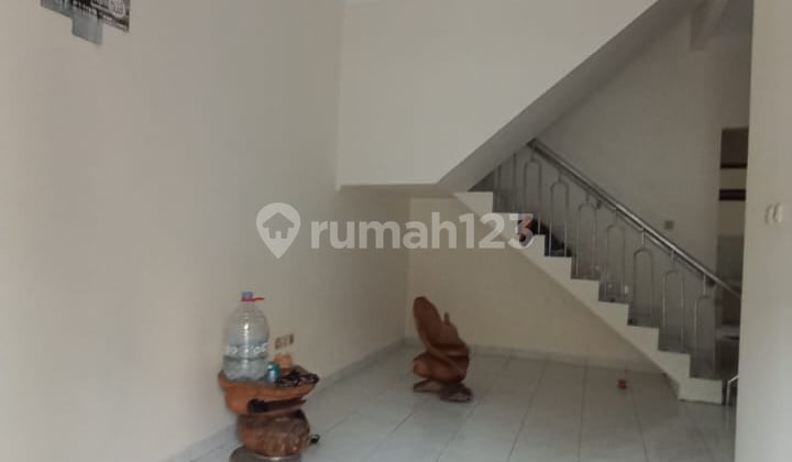 For Rent, Ready-to-Occupy House in Walikota Complex