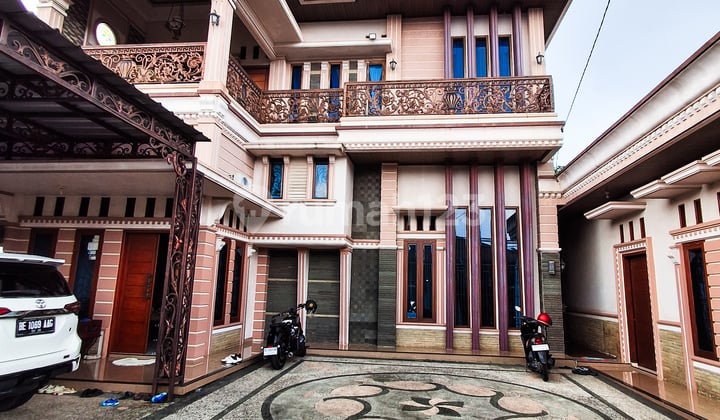 Rumah Mewah 2Lantai Untung Suropati Bandar Lampung