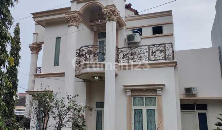 Rumah Mewah 2Lantai Di Taman Surapati Lampung