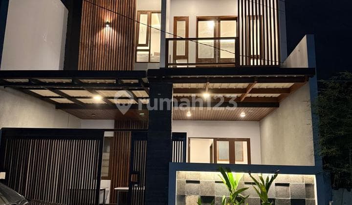 Rumah Baru Modern Minimalis di Jalan Saridana Ubung