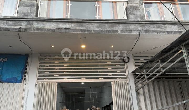 Ruko di Monang Maning 2 Lantai Siap Pakai