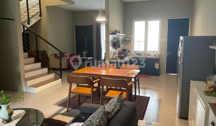 Di Jual Rumah Eksklusif Siap Huni Luas Tanah 160 M2 di The Address Cibubur 3 + 1 KT