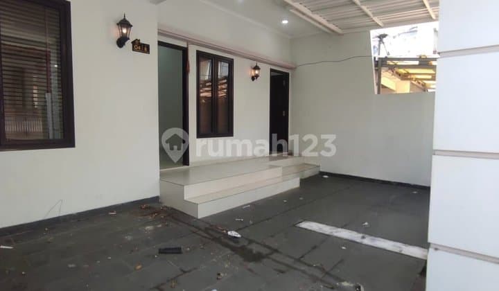 For Rent: 1-Story House, 120 M2, Well-Maintained and Neat in Sunter, 3 Bedrooms.