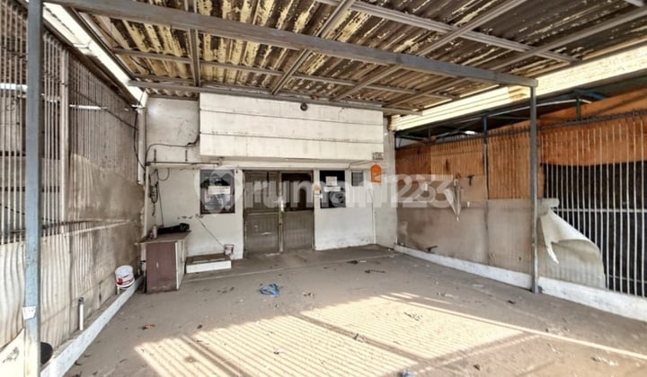 Rumah Lama Taman Cosmos 6X23.5m2 Lantai SHM Hdp Timur