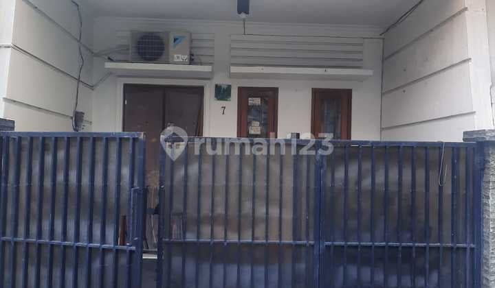 Rumah Tinggal Tanjung Duren 4X13m 2 Lantai Row 1 Mbl No Carport