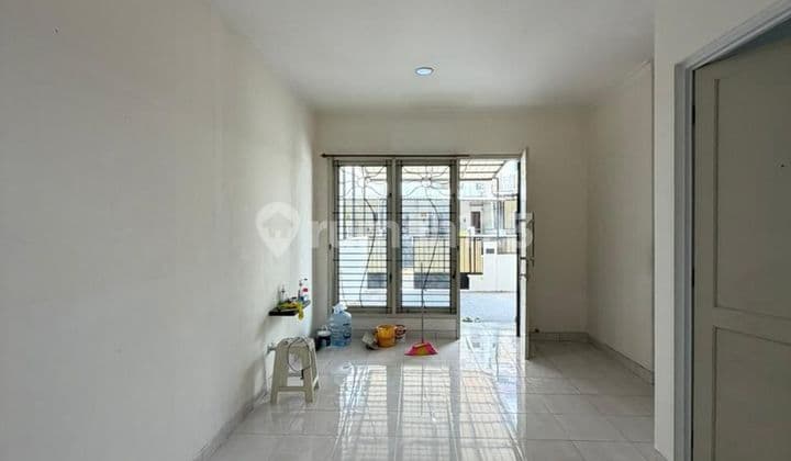 Rumah Puri Indah Dalam 6X15m 3+1Kt Carport 1 Dekat Lippo Mall