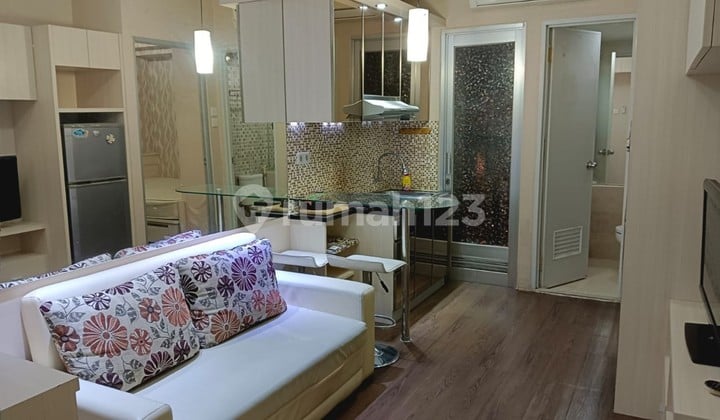 For Rent Green Bay Apartment 2 Bedroom Type Furnished