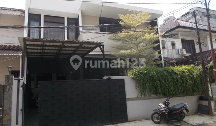 Rumah murah 2lt di jl haji abdul majid, raya maja,Cipete selatan