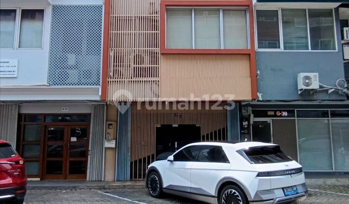 Ruko murah 4lt di Grand wijaya Center,Pulo,kebayoran baru