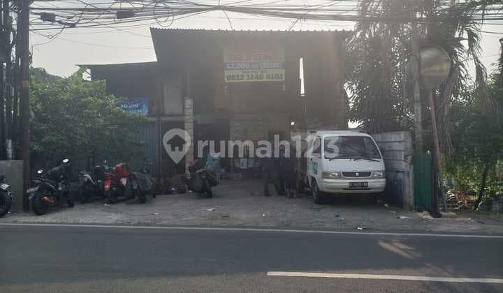 Cheap 2-Story Shop House on Jl Swadarma Raya, Ulujami, Pesanggrahan