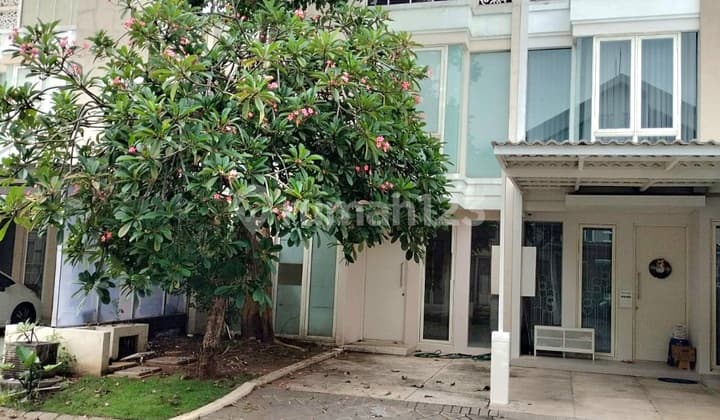 Disewakan Rmh 2lt Pakuwon City