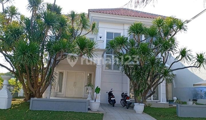 Disewakan Rumah 2Lt Bersih Terawat di Regancy 21