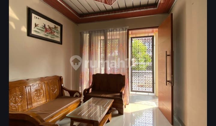 Disewakan Rumah 2lt Siap Huni Semi Furnish Terawat Bersih Kenjeran