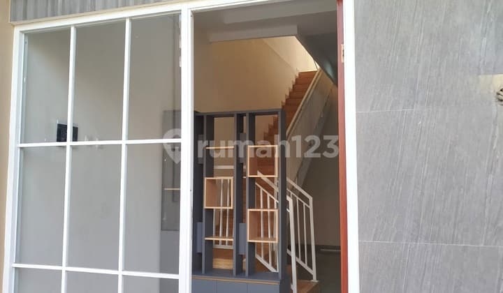For Sale Minimalist House 2 Floors Ready to Occupancy, Safe and Strategic Location