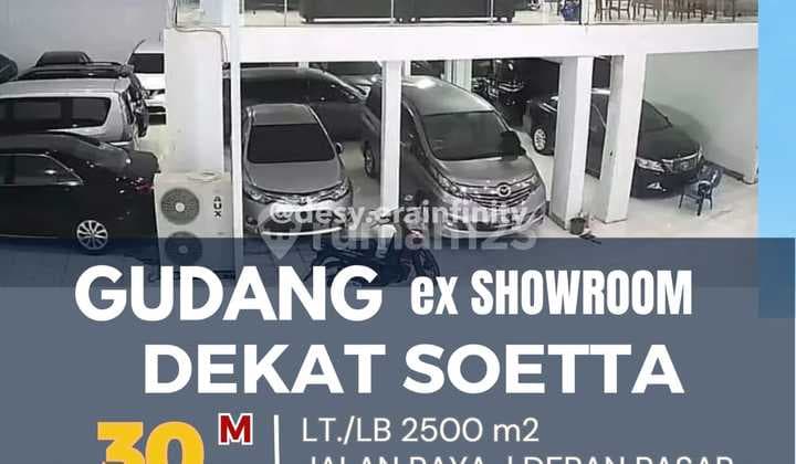 Gudang Ex Showroom Mobil Dekat Bandara Soetta