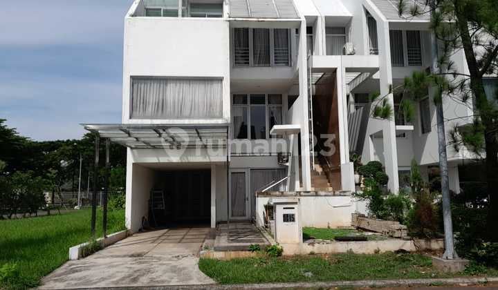 Rumah 3Lantai. Murah Banget. Dibawah Harga Pasar Kota Harapan Indahdeket Jakarta Garden City dan Sumarecon Bekasi