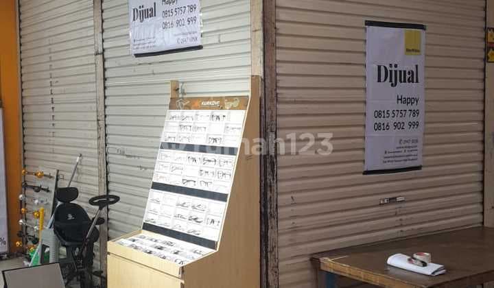 Kios Hoek Lantai Dasar Itc Cempaka Mas Depan Eskalator