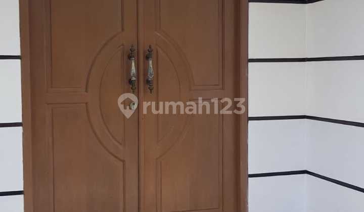 Rumah Luas Taman Luas Nyaman Asri Rumah SHM