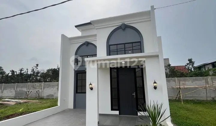 Sell Cool House Near Depok Lama Station