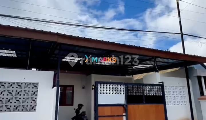 Rumah New Dijual Berada di Tengah Kota, Pinggir Jalan Dgn Harga Terjangkau