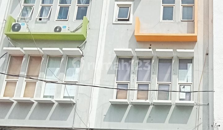 Ruko di Jual Sangat Murah di Eltari Pusat Kota