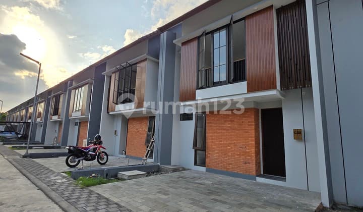 Dijual Rumah Ready Unit di Denpasar Bali | 3 + 1 Kamar Tidur | Adhiwangsa Bali | Lokasi Strategis | Club House | One Gate System