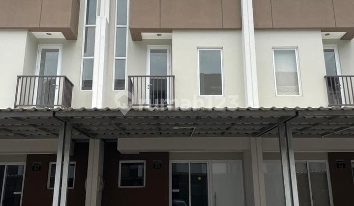 Modern House in Sedayu City Kelapa Gading