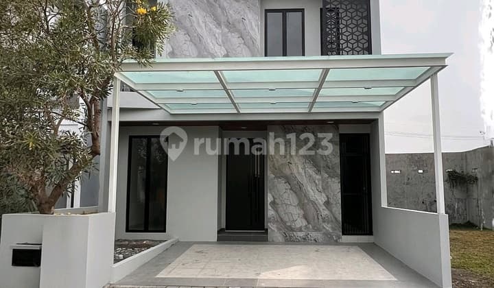 Dijual Rumah Baru Gress Dian Istana Wiyung Cluster Mocca Vbarna Lt129m 4Kamar Dekat Pakuwon Mall Surabaya Barat