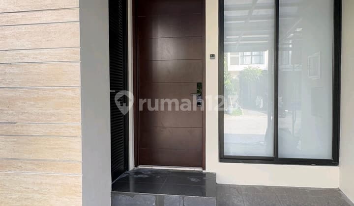 Disewakan Rumah Northwest Park 2Lt 3Kt Lt55 Dekat Universitas Ciputra