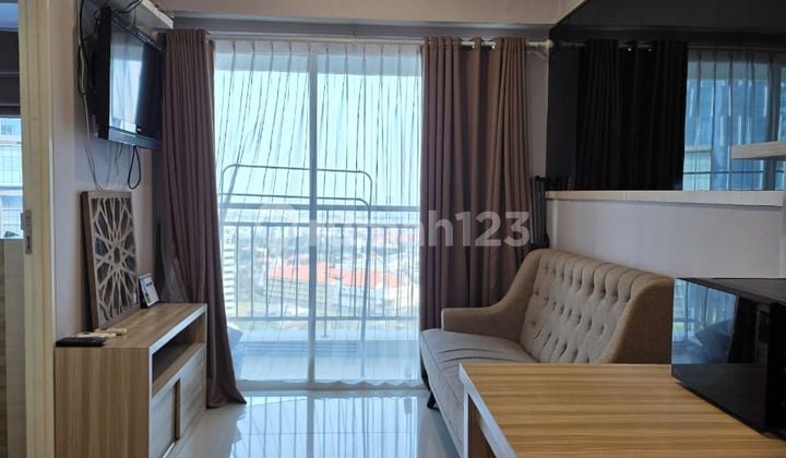 Disewakan Apartemen Tanglin Lt 15 Full Furnish View Pool Surabaya Barat