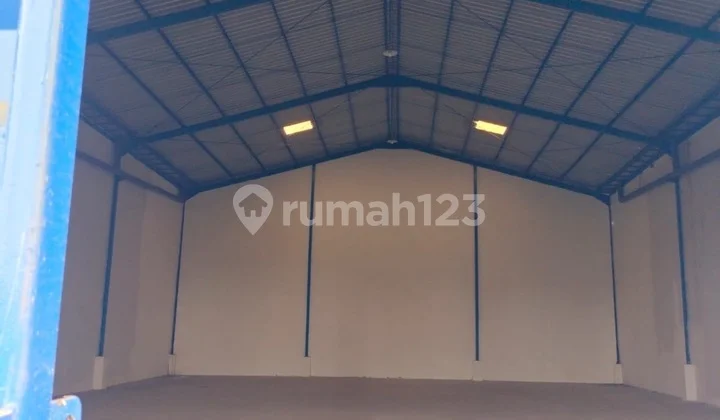 For Rent Warehouse Romokalisari Bumi Maspion Near Gresik Toll Gate, Area 400m, Main Road Access, No Flooding. For Rent Warehouse Romokalisari Bumi Maspion Near Gresik Toll Gate, Area 400m, Main Road Access, No Flooding.