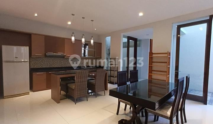 Disewakan Rumah Mewah Minimalis Siap Huni Palm Hill Citraland Utama Dekat Pakuwon Mall Dekat Sekolah Sis Urabaya Barat