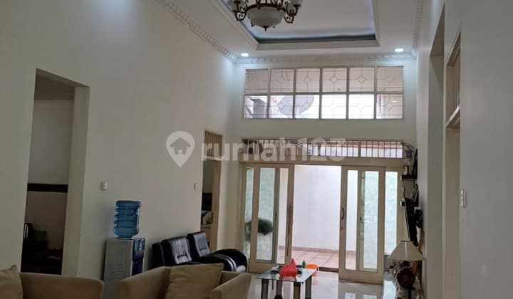 Dijual Rumah Citraland Utama International Village 2 Luas 170M 4 Kamar Dekat Pakuwon Mall dan Universitas Ciputra