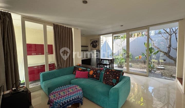 For Rent: 2-Story House Ready to Live In Fully Furnished Woodland Citraland 162m² Land Area 3 Bedrooms Near Modern Market West Surabaya